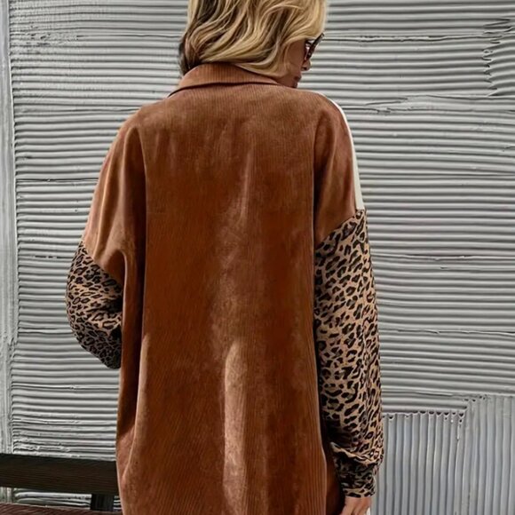 Oversized Colorblock Leopard Print Long Sleeve Button Up - Picture 3 of 4